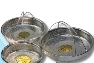 ro-hap-inox-304-co-tay-cam-ben-bi-de-ve-sinh-tien-dung-cho-moi-gian-bep