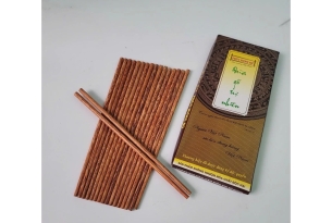 hop-10-doi-dua-dua-cao-cap-hoang-hung-phat-go-dua-tu-nhien-van-dep-moc-mac-qua-tang-tinh-te