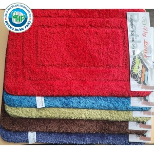 tham-len-vuong-mot-mau-vy-long-co-2-kich-thuoc-40cmx60cm